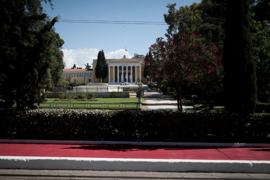 Μεγάλος Περίπατος: Αλλάζουν ριζικά Πανεπιστημίου και Β. Όλγας (Photos)