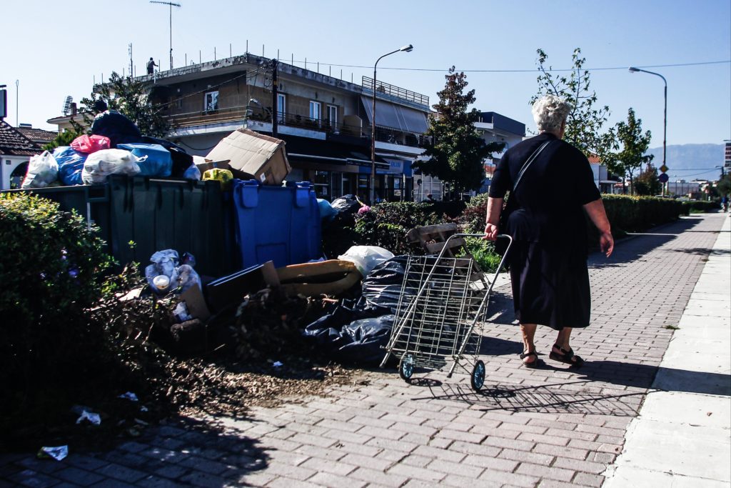 Σκουπίδια με το… ζύγι – Τέλος απορριμμάτων προανήγγειλε ο Χατζηδάκης (Ηχητικό)