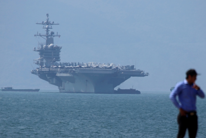 Οι ΗΠΑ στέλνουν αεροπλανοφόρα στη Νότια Σινική Θάλασσα κατά τη διάρκεια κινεζικών στρατιωτικών ασκήσεων