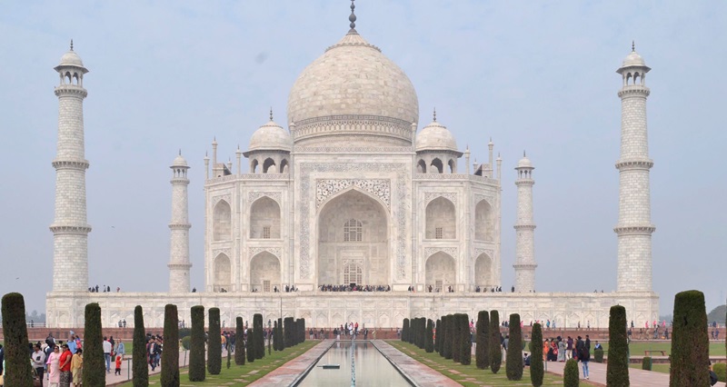 Iνδία: Ανοίγει και πάλι αύριο το μνημείο Ταζ Μαχάλ, μετά από τρεις μήνες καραντίνας