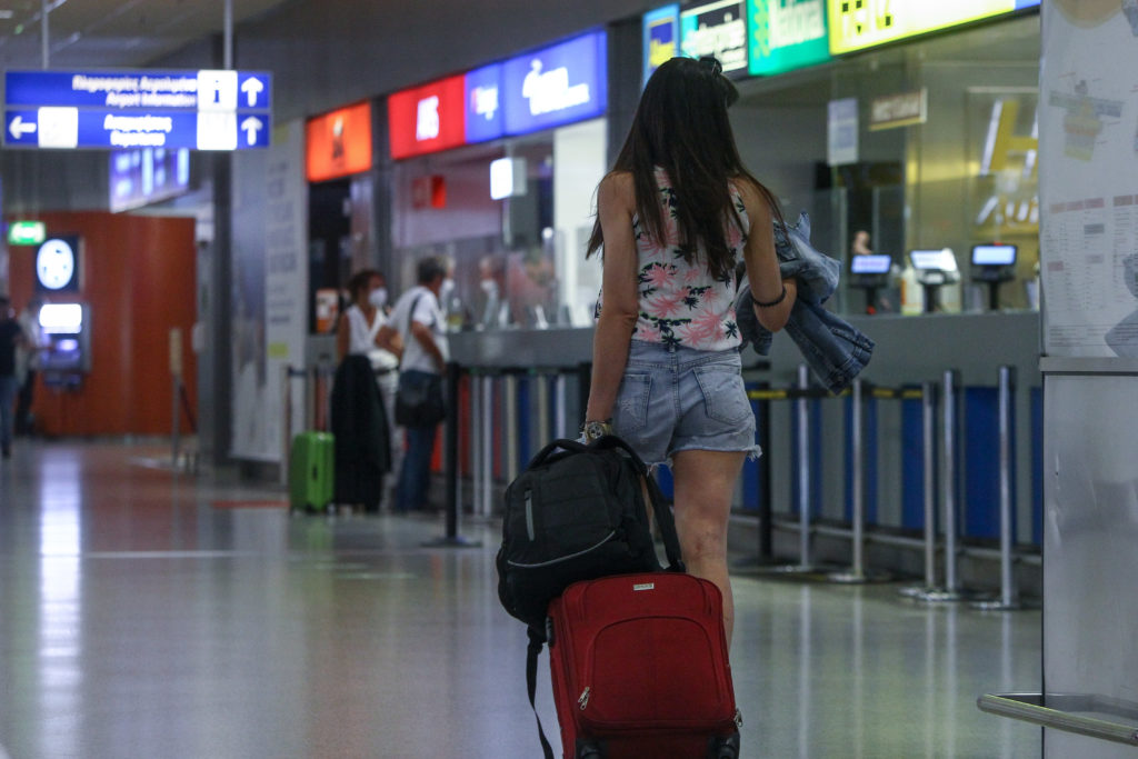 Πτώση 93% στην επιβατική κίνηση τον Ιούνιο στα ελληνικά αεροδρόμια