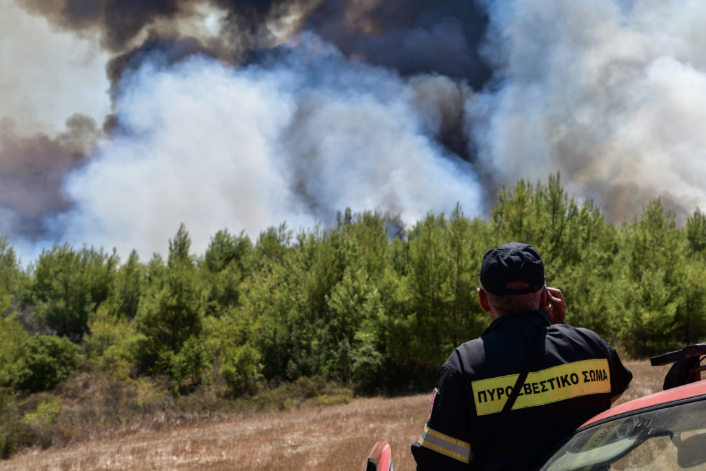 Εξήντα τέσσερις πυρκαγιές εκδηλώθηκαν το τελευταίο 24ωρο