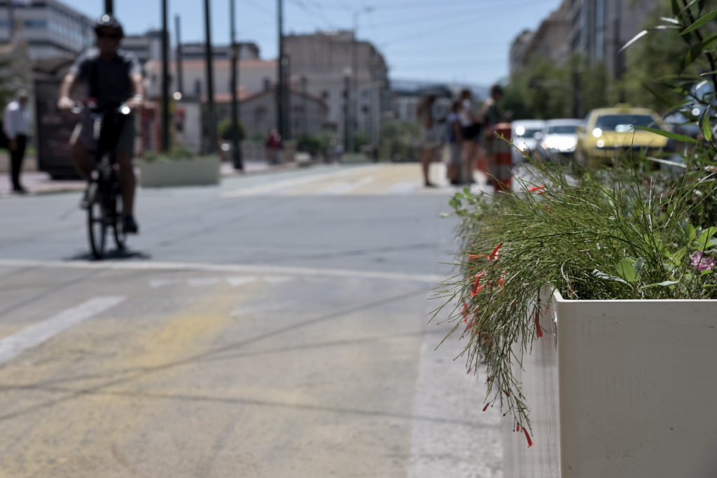 Μεγάλος Περίπατος: Μία λωρίδα ακόμα για τα ΙΧ στην Πανεπιστημίου