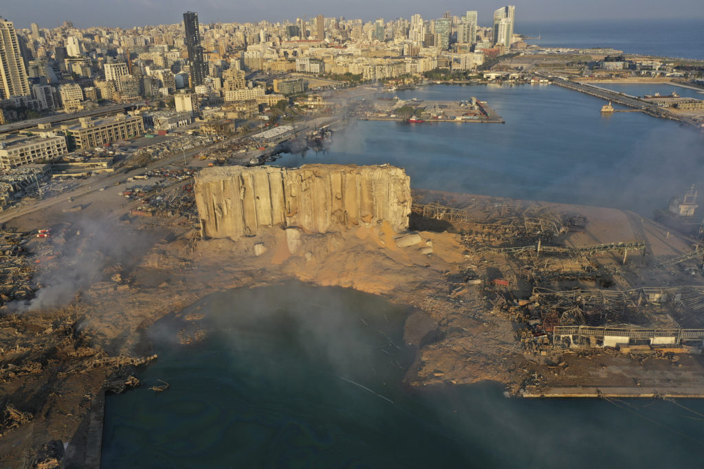 Βηρυτός: Συγκλονιστικό εναέριο βίντεο δείχνει το μέγεθος της καταστροφής