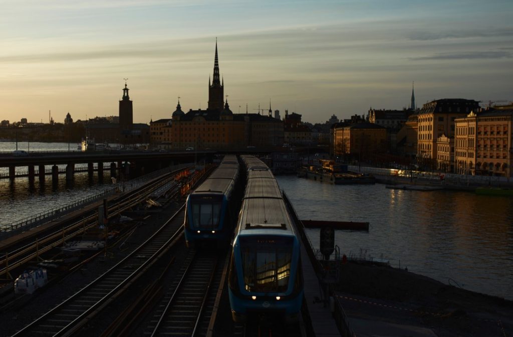 Σουηδία: Έκανε… βουτιά το ΑΕΠ της χώρας ακόμη και χωρίς lockdown