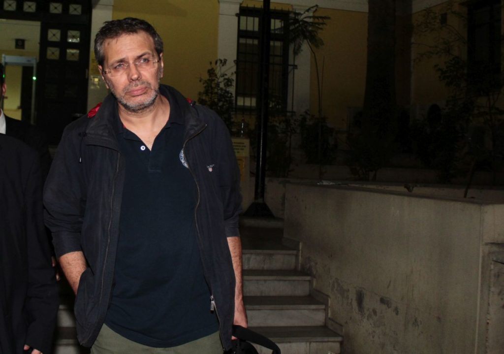 Στη δημοσιότητα οι συνομιλίες Χίου – Δημητρακόπουλου για την απόπειρα χρηματισμού