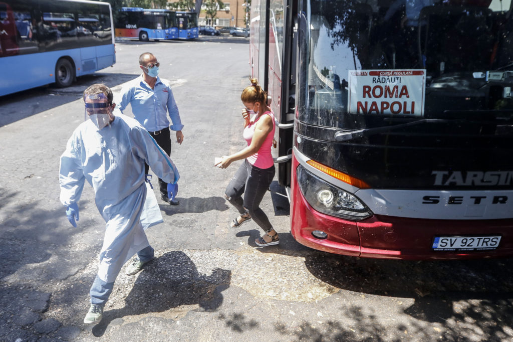 Ιταλία: 925 εστίες μόλυνσης του κορονοϊού