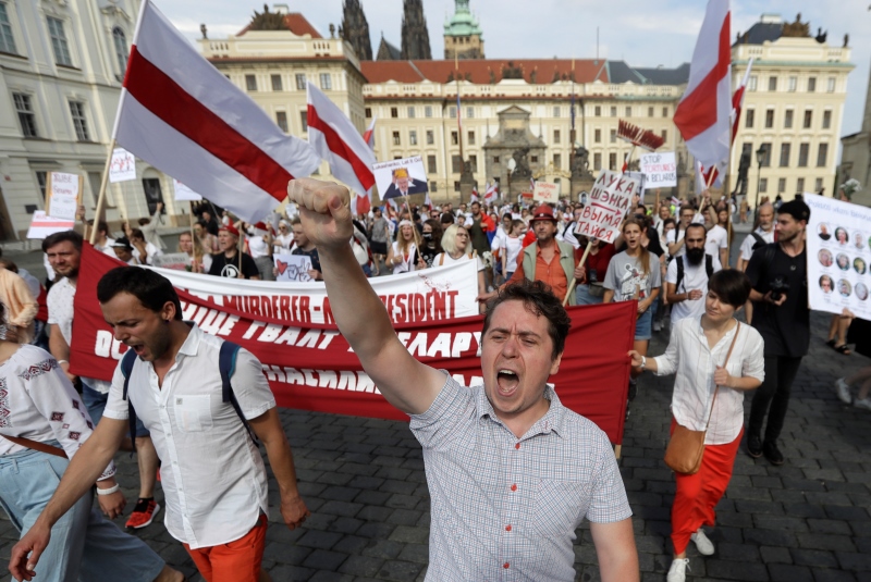 Πορείες σε Τσεχία και Πολωνία, για συμπαράσταση στους Λευκορώσους διαδηλωτές