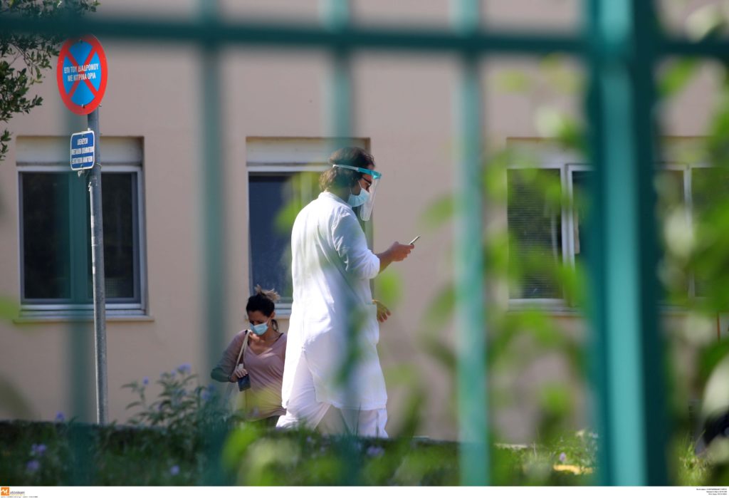 Θετικοί στον κορονοϊό δύο ειδικευόμενοι γιατροί στο νοσοκομείο «Γεννηματάς» Θεσσαλονίκης