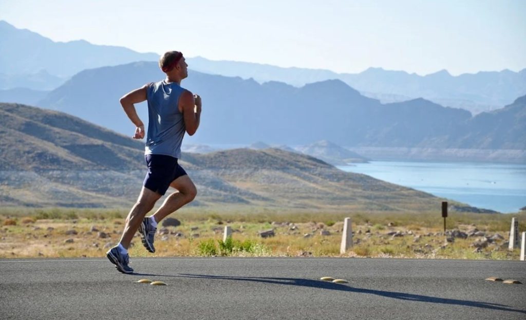 Μύθος ότι το τρέξιμο αυξάνει τους πόνους στα γόνατα