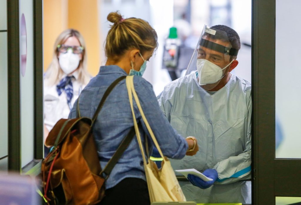 Ιταλία: 978 νέα κρούσματα κορονοϊού και 8 νεκροί