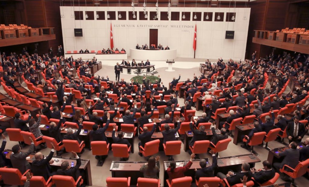 Τουρκία: Ο πρόεδρος της Εθνοσυνέλευσης ζητά την επαναφορά της θανατικής ποινής