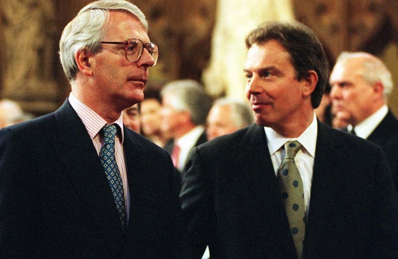 Brexit: Οι πρώην πρωθυπουργοί Τόνι Μπλερ και Τζον Μέιτζορ ζητούν να αποσυρθεί το «σοκαριστικό» νομοσχέδιο