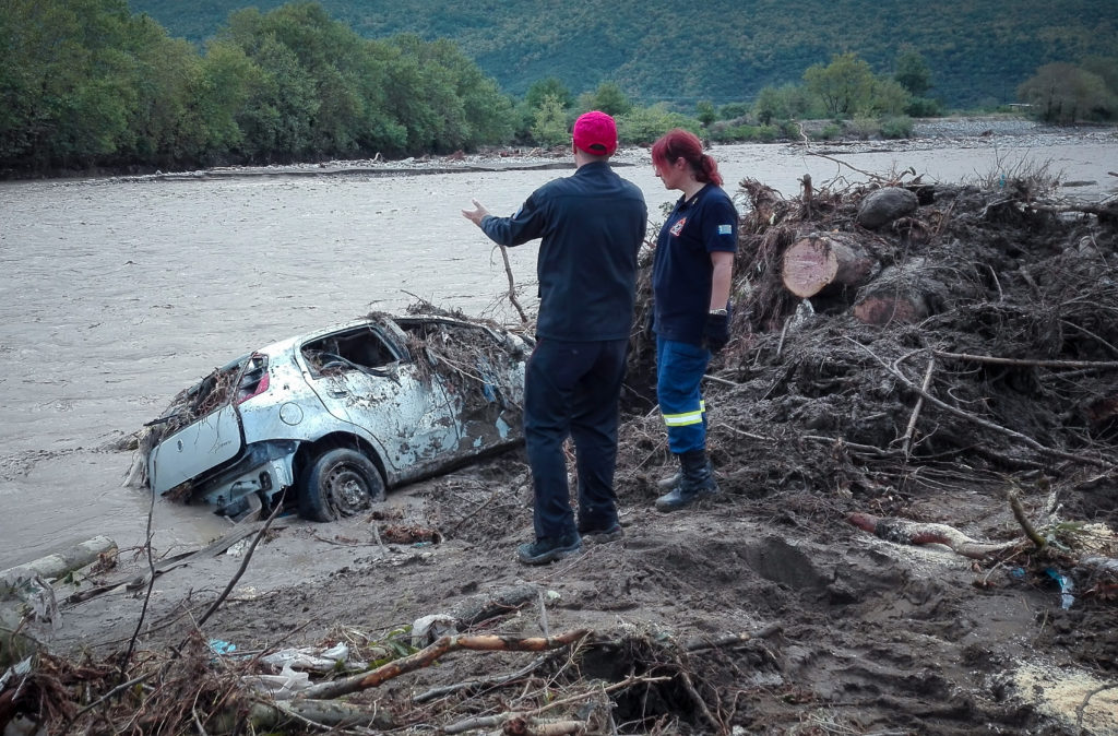 Μουζάκι: Στις όχθες του Πάμισου βρέθηκε το όχημα της 40χρονης, η ίδια αγνοείται (Photos)
