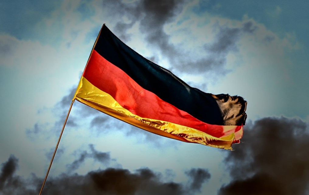Γερμανία: Ανισομερής η ανάπτυξη Ανατολής – Δύσης για την πλειοψηφία των πολιτών