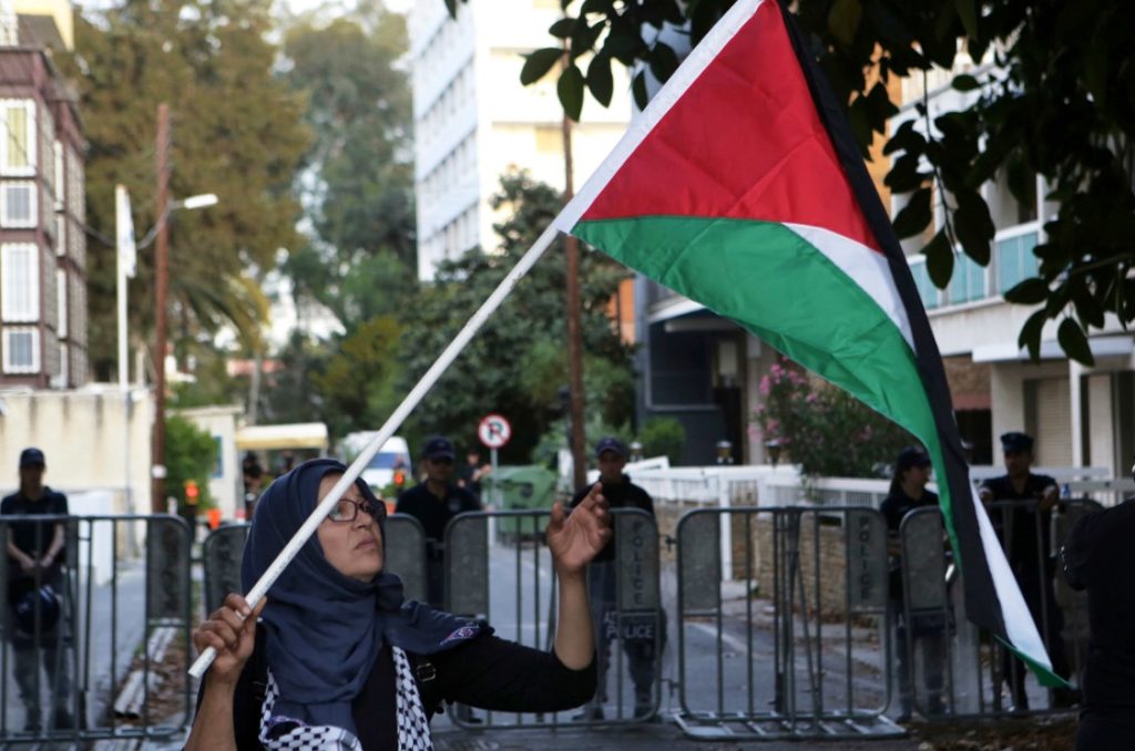 Παλαιστίνη: Έδωσαν τα χέρια Χαμάς – Φατάχ για τη διεξαγωγή εκλογών