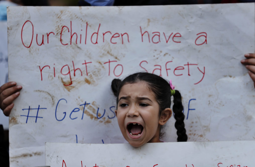 Βηρυτός: Ένα στα τέσσερα παιδιά ενδέχεται να μην πάει σχολείο – Τεράστιες οι καταστροφές