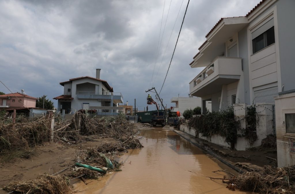 Εύβοια: Απεγνωσμένοι οι πλημμυροπαθείς – Δεν έχουν να πληρώσουν ΔΕΗ και νερό