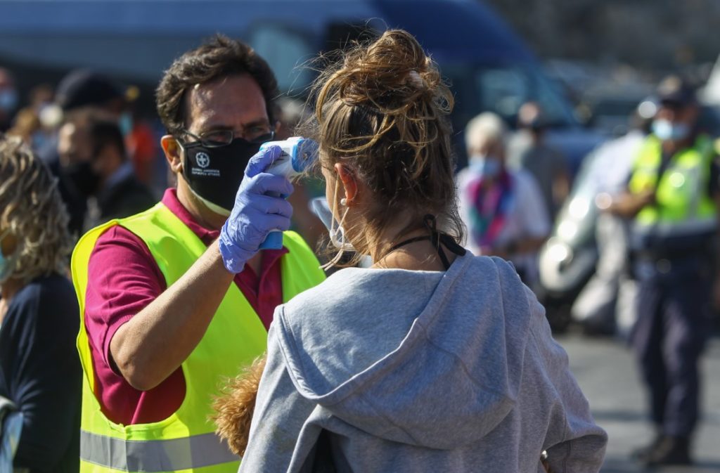 Κορoνοϊός: Αγωνία για τους 23 Γάλλους μαθητές στο Blue Star Delos – Μεταφέρθηκαν σε ξενοδοχείο καραντίνας