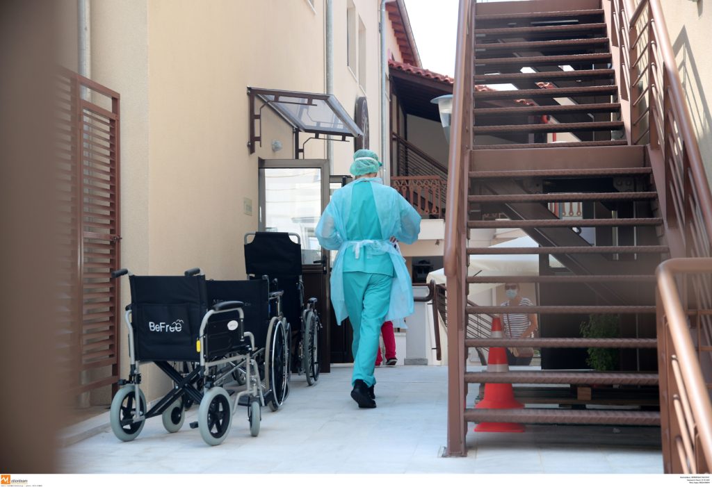 Κορονοϊός: Στα 50 τα κρούσματα στο γηροκομείο των Σερρών