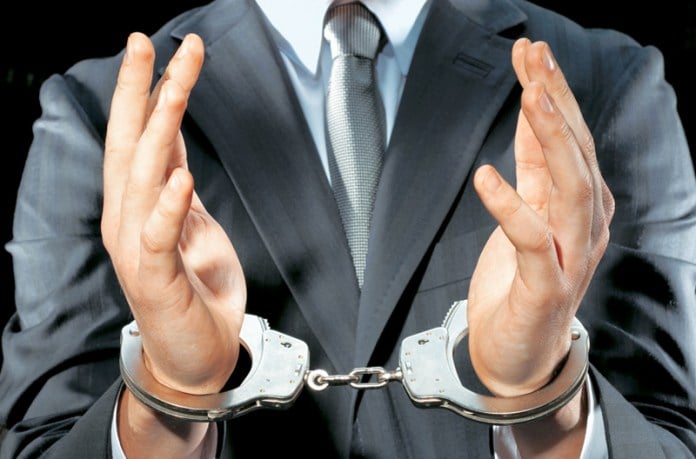 Καταγγελία για αναίτια σύλληψη δικηγόρου εντός του δικαστικού Μεγάρου Πειραιά