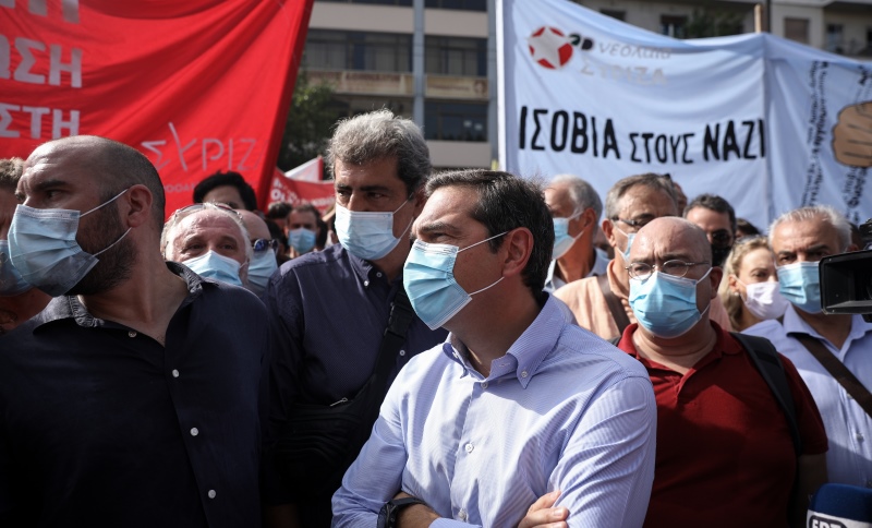 ΣΥΡΙΖΑ: Η ΝΔ έχει λερωμένη τη φωλιά της στο θέμα της Χρυσής Αυγής