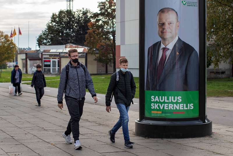 Οι Λιθουανοί ψηφίζουν σήμερα με το δικό τους …στιλό