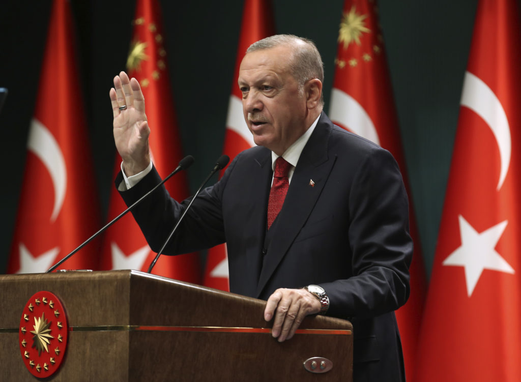 Ο Ερντογάν συνεχίζει και απειλεί: Η Τουρκία θα δώσει στην Ελλάδα «την απάντηση που της αξίζει»