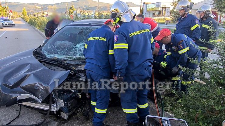 Λαμία: Μητροπολίτης τραυματίστηκε σοβαρά σε τροχαίο (εικόνες – video)