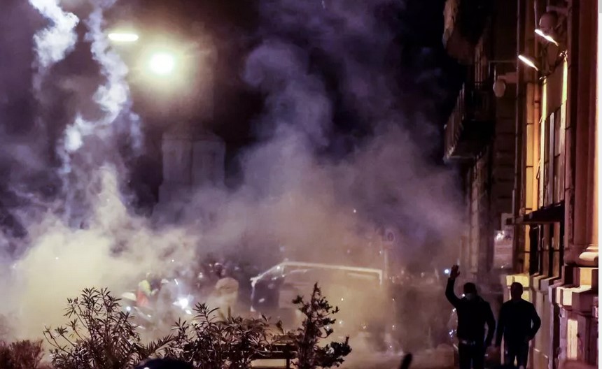 Ρώμη: Συμπλοκές ακροδεξιών – αστυνομίας για την απαγόρευση κυκλοφορίας (video)