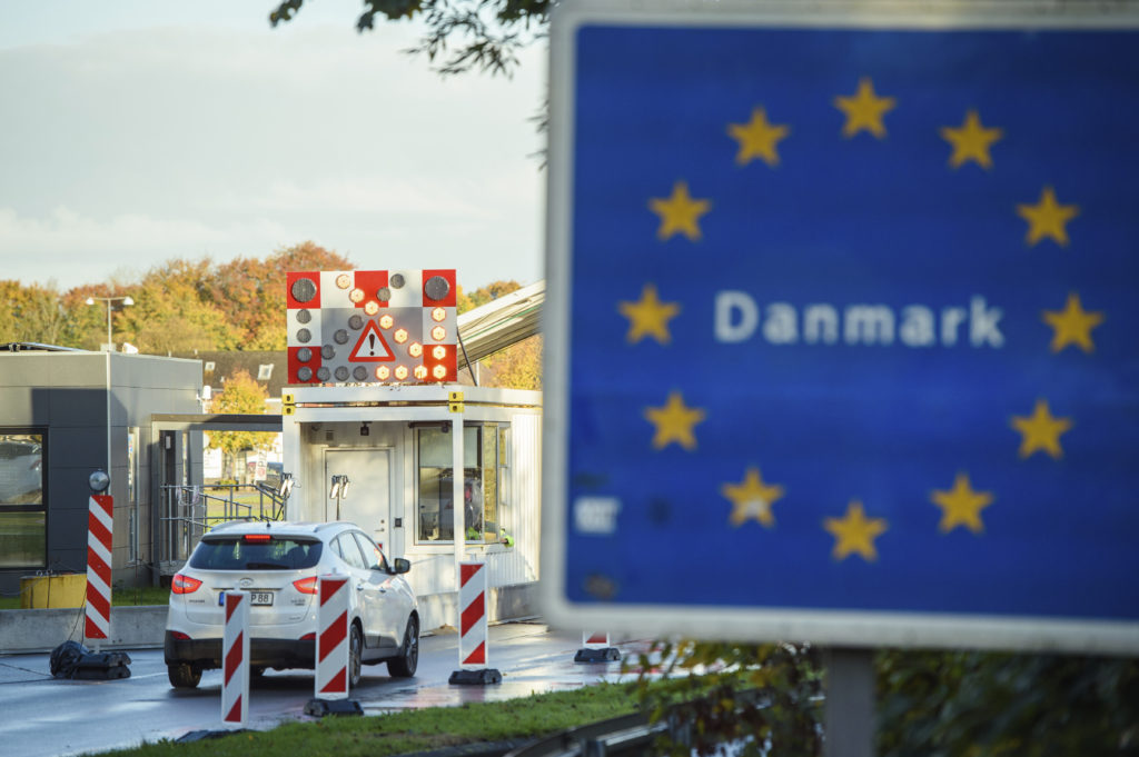 Δανία: Ρεκόρ με 1.000 ημερήσια κρούσματα την πρώτη ημέρα εφαρμογής των νέων περιορισμών