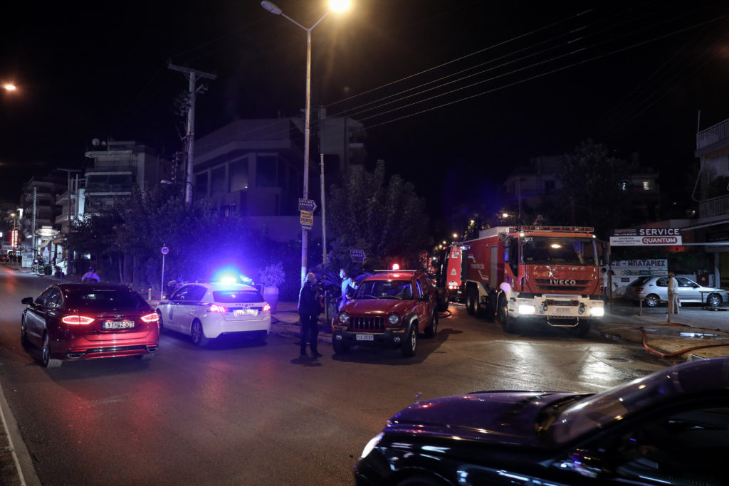 Πυρκαγιά σε εστιατόριο στο Παλαιό Φάληρο (Photos – Video)