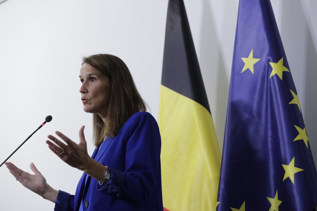 Κορονοϊός: Βγήκε από την εντατική η υπουργός Εξωτερικών του Βελγίου