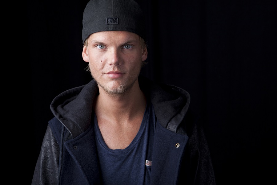 Σοκ στον κόσμο της μουσικής: Νεκρός ο DJ Avicii – Μυστήριο με τον θάνατό του