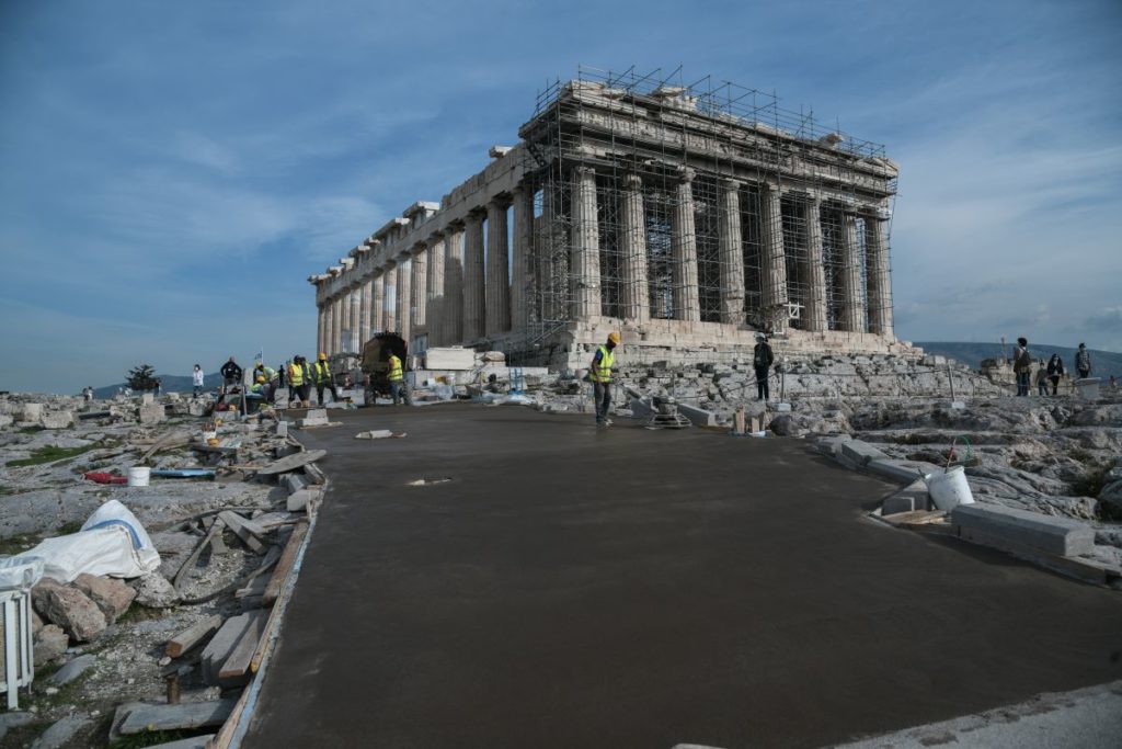 Τανούλας: Ύβρις το οπλισμένο σκυρόδεμα στην Ακρόπολη