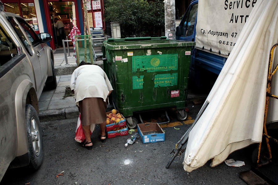 Η κανονικότητα αναβάλλεται