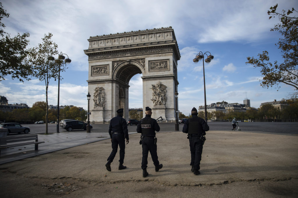 Παρίσι: Νέα αυστηρότερα μέτρα κατά του κορονοϊού