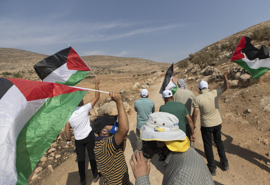 Οι ισραηλινές αρχές κατεδάφισαν μέρος χωριού Βεδουίνων στην κατεχόμενη Δυτική Όχθη την ημέρα των αμερικανικών εκλογών