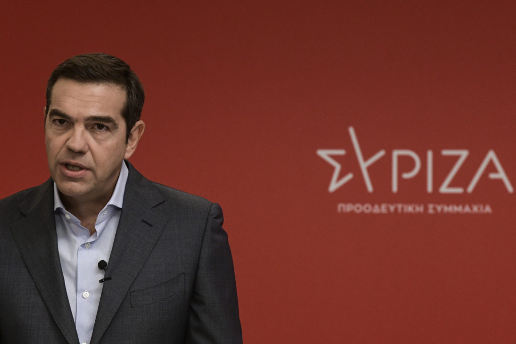 Η απάντηση Τσίπρα στην ερώτηση του Documento: Η κυβέρνηση Μητσοτάκη αμνηστεύει τραπεζικά στελέχη (Video)