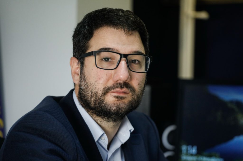 Νάσος Ηλιόπουλος: Κυβερνητική ατζέντα με πρόσχημα την πανδημία