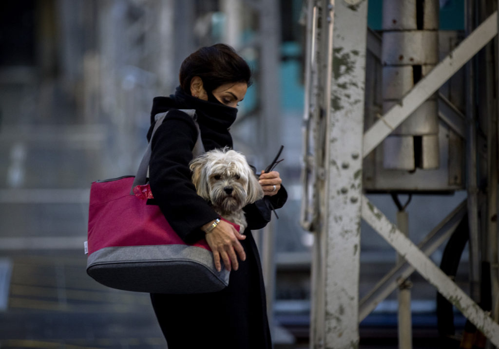 ΗΠΑ: 2.239 θάνατοι από κορονοϊό και πάνω από 200.000 κρούσματα σε 24 ώρες