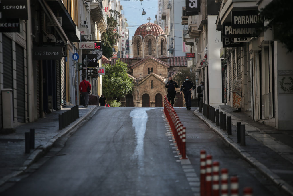 «Τη θέση του φόβου παίρνει ο θυμός»