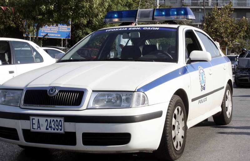 Θεσσαλονίκη: Συνελήφθησαν πέντε άτομα γιατί μοίραζαν φυλλάδια για την πορεία του Πολυτεχνείου