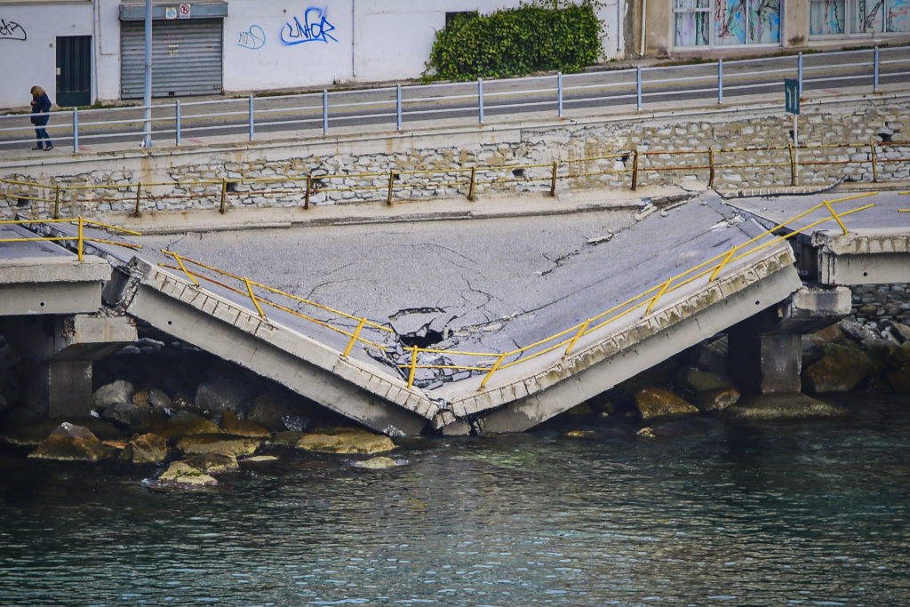 Καβάλα: Εκλεγμένοι της ΝΔ παραδέχονται ότι άφησαν γέφυρα κατεστραμμένη για να μην καρπωθεί το έργο ο ΣΥΡΙΖΑ!