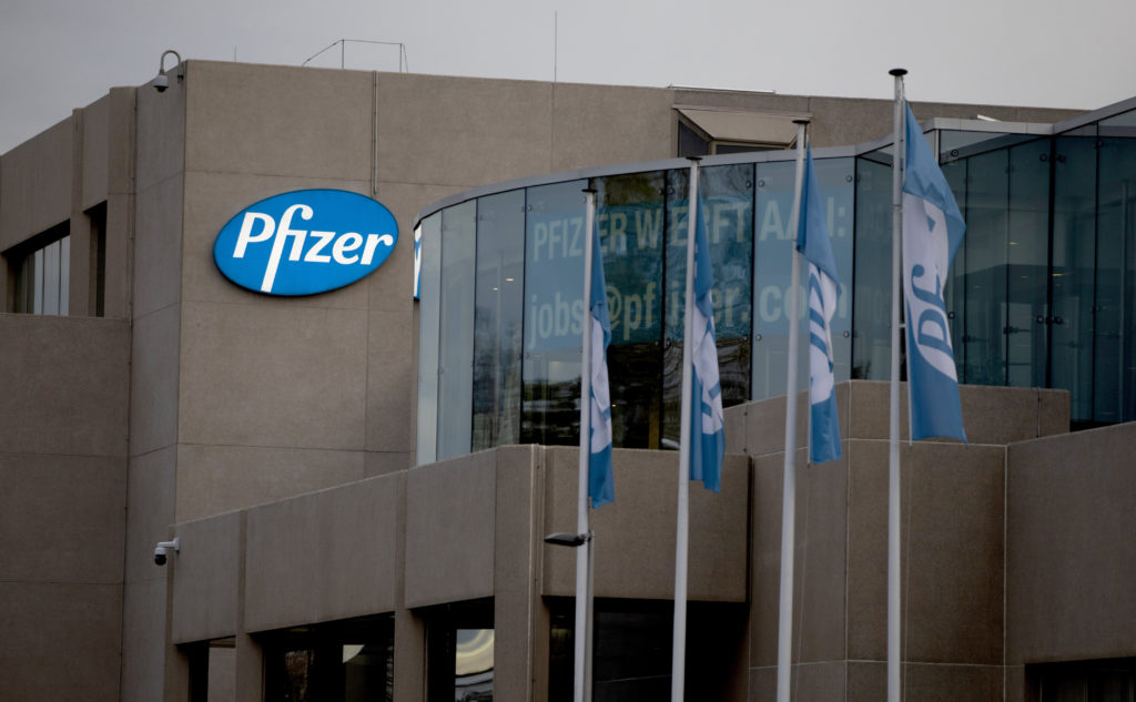 Pfizer/BioNTech: Καταθέτουν αίτημα για επείγουσα έγκριση του εμβολίου κατά του κορονοϊού