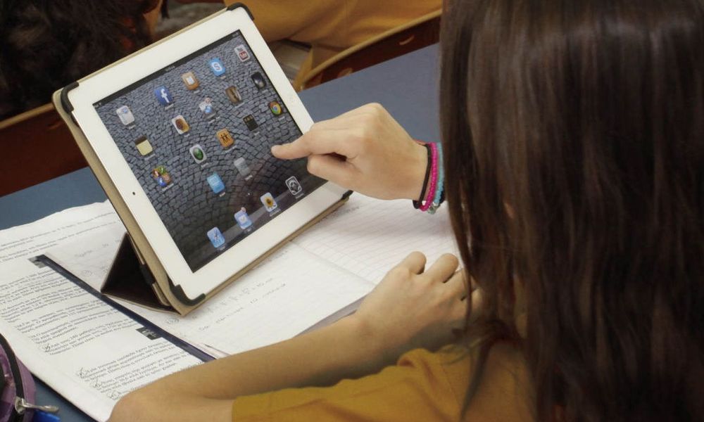 Τζούφη: «2.000 μαθητές αποκλεισμένοι από την τηλεκπαίδευση στα Ιωάννινα»