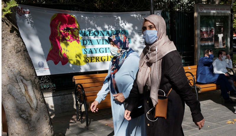 Τουρκία: Kαλπάζει ο κορονοϊός για έκτη συνεχή ημέρα