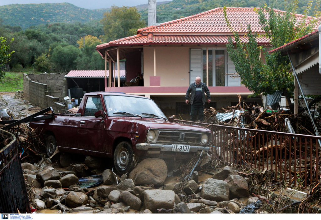 Αιτωλοακαρνανία: Ποια σχολεία δεν θα λειτουργήσουν λόγω της θεομηνίας – Άρχισε η καταγραφή των ζημιών -Επίσκεψη Σκουρλέτη (Video & Photos)