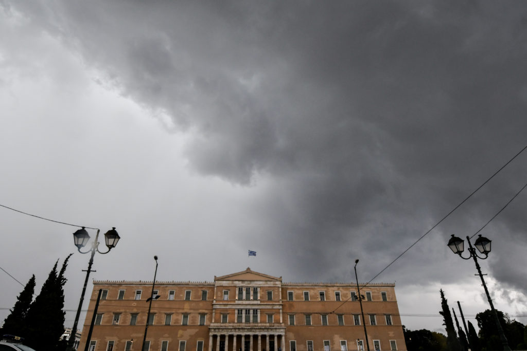 Έκτακτο δελτίο από την ΕΜΥ: Χαλάει ο καιρός από το απόγευμα με ισχυρές βροχές