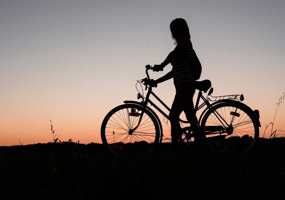 Βασικά tips για όσους επιλέγουν το ποδήλατο ως άσκηση στην πόλη